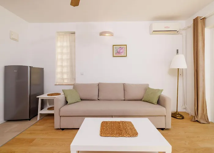 Apartments Neno